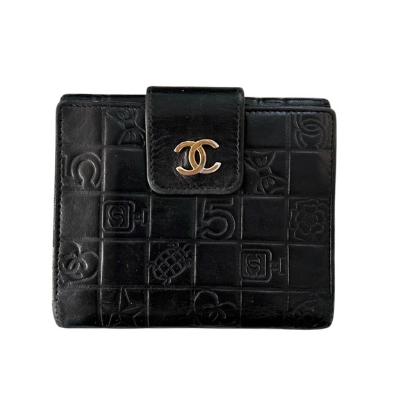 Authentic CHANEL Black Lambskin Leather Lucky Charms Embossed Bifold Wallet - Picture 4 of 16